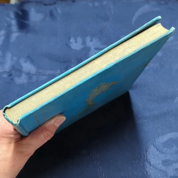 The Happy Prince And Other Tales By Oscar Wilde - Picture 8 of 11